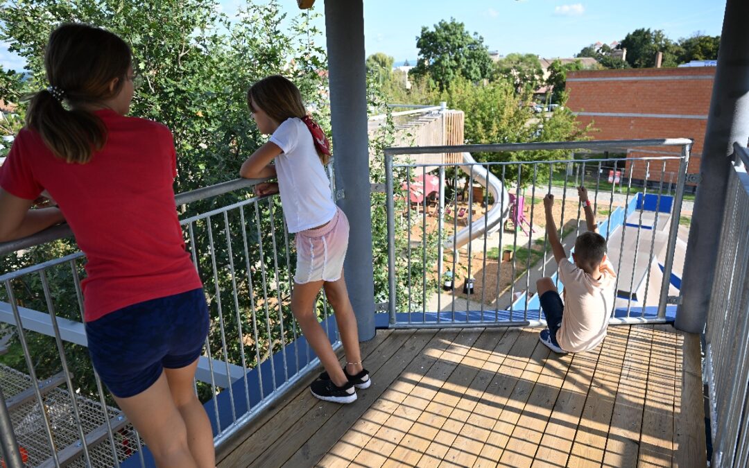 LOUČENÍ S PRÁZDNINAMI 23′